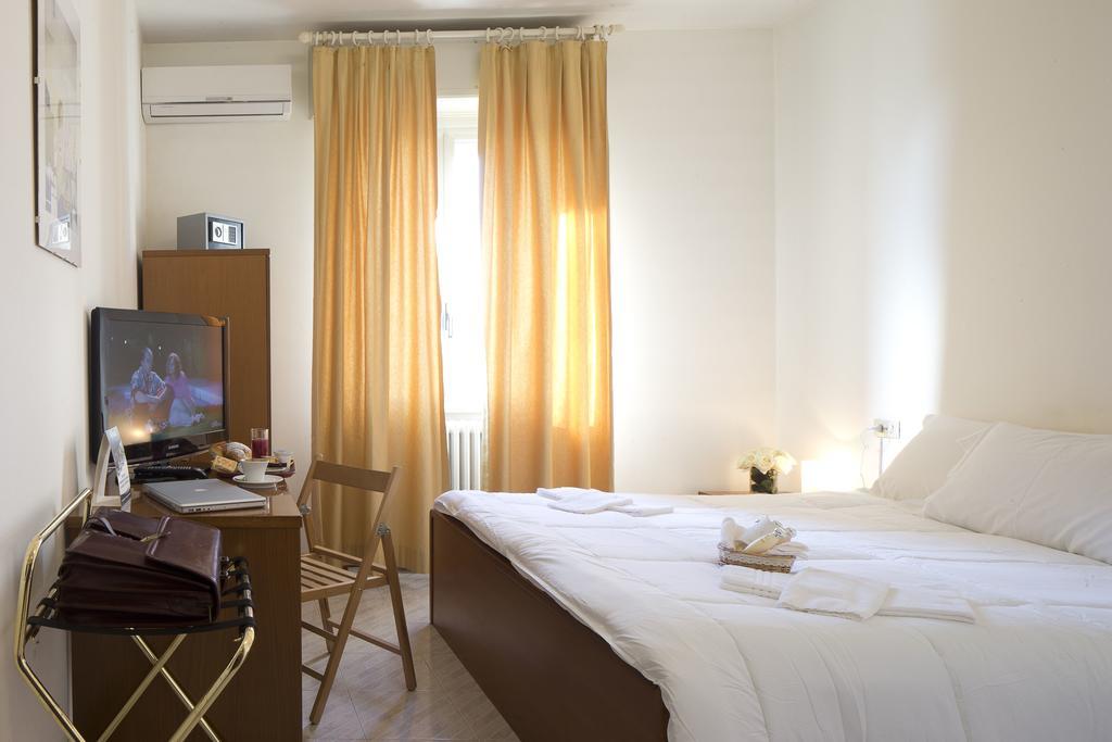 Hotel Capri 3*